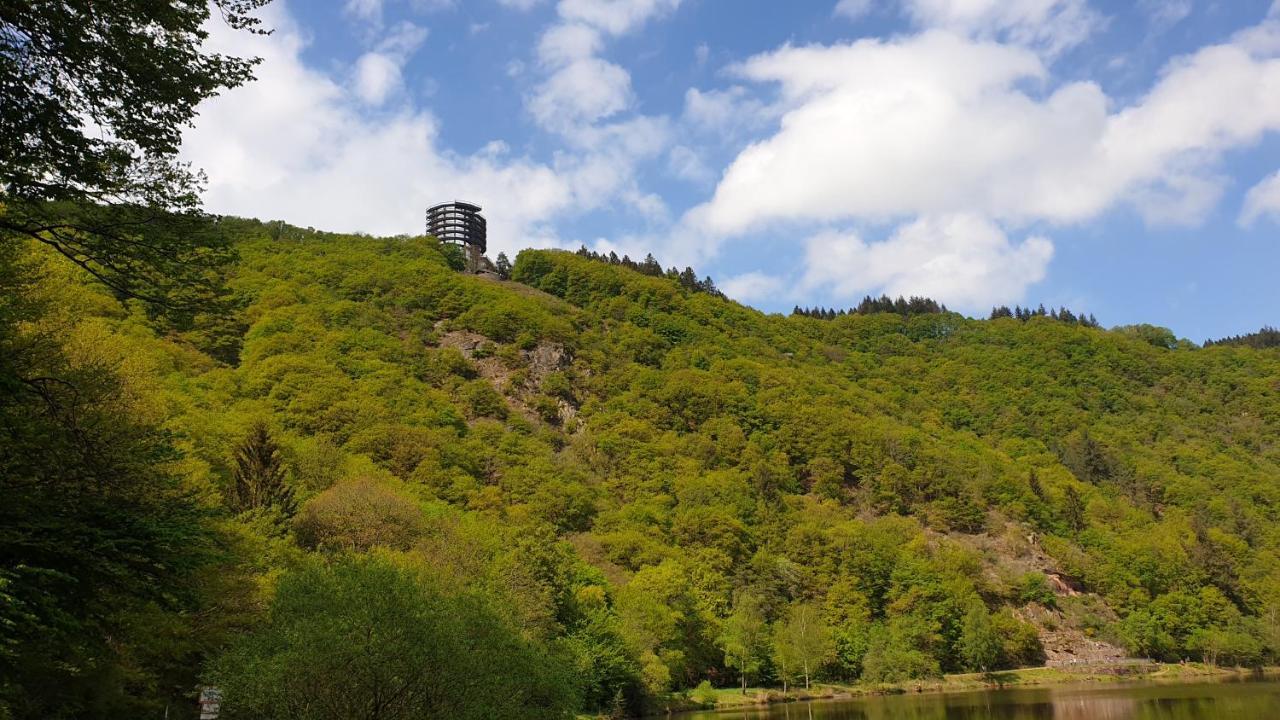 Am Saarweg Apartment *
